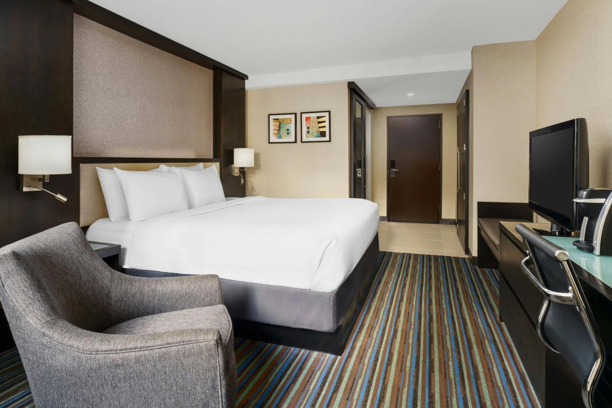 Executive King Room Top Floor